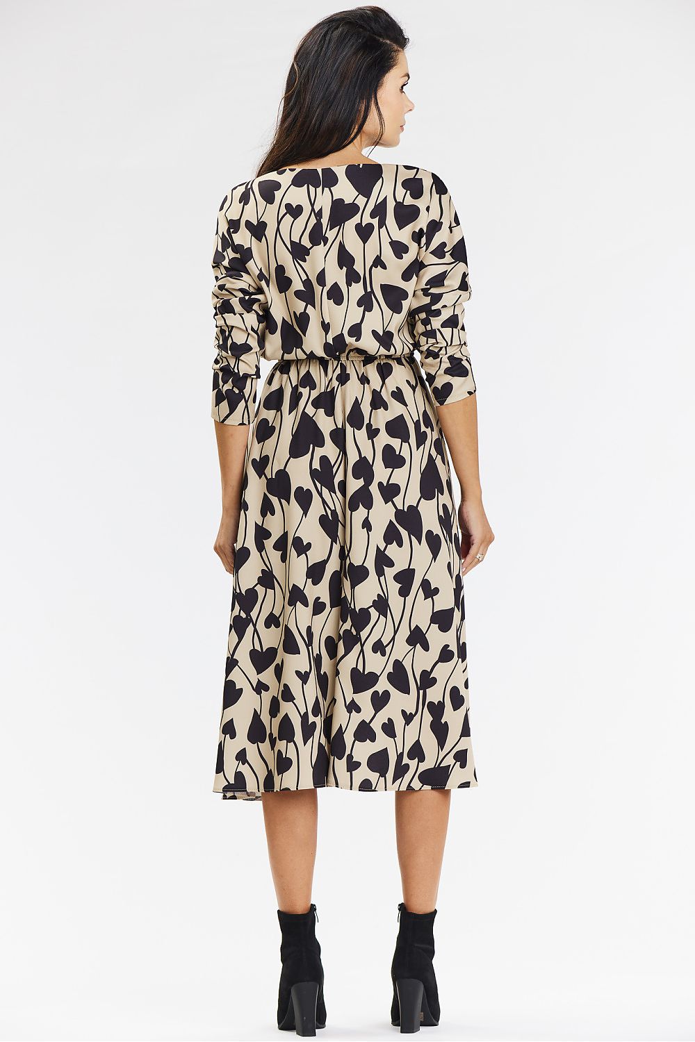 Sophisticated styled dress by Awama showcasing the perfect fusion of elegance and comfort in a navy blue and brown kimono design.