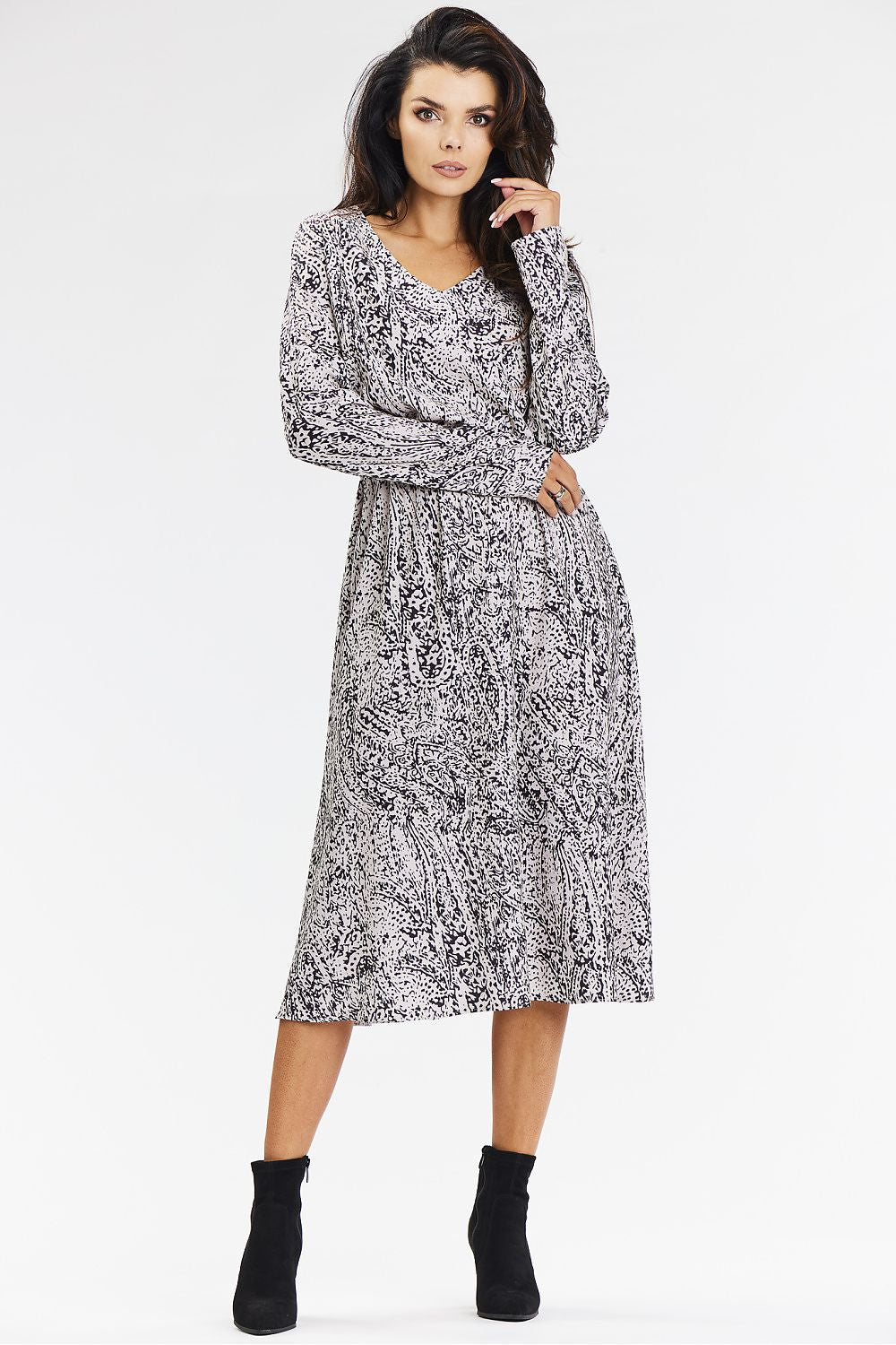 Layflat view of Awama's luxurious navy blue and brown kimono midi dress, ideal for stylish women looking for versatility in occasion wear.