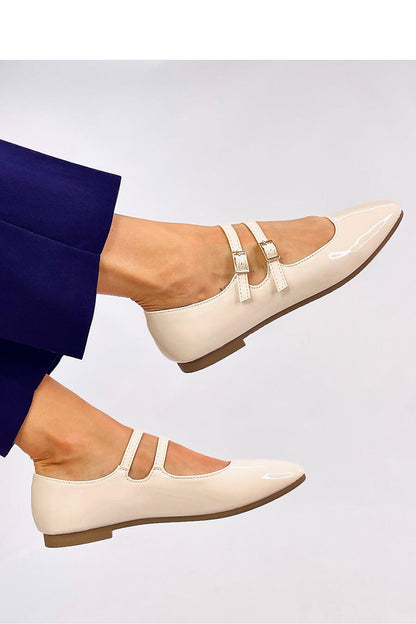 Stylish Inello Mary Jane Ballet Flats made from eco-friendly patent leather, showcasing modern square toe design for elegance.