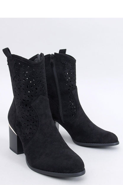 Chic and fashionable openwork boots in eco suede by Inello, perfect for sophisticated outfits with their 7Cm heel and elegant design.