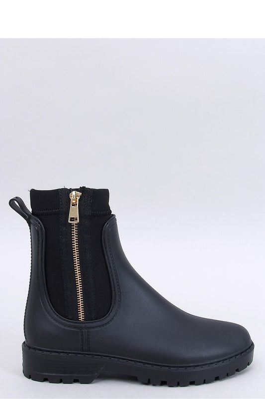 Elegant Inello women's rubber wellingtons featuring a chic gold zipper, ideal for fashionable rainy walks.