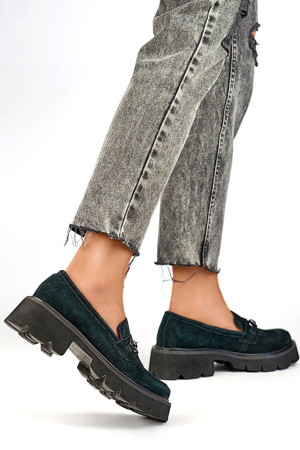 Versatile black half boots designed by PRIMO, made of premium natural leather featuring a comfortable round toe and a stylish 5cm heel for elegance all year round.