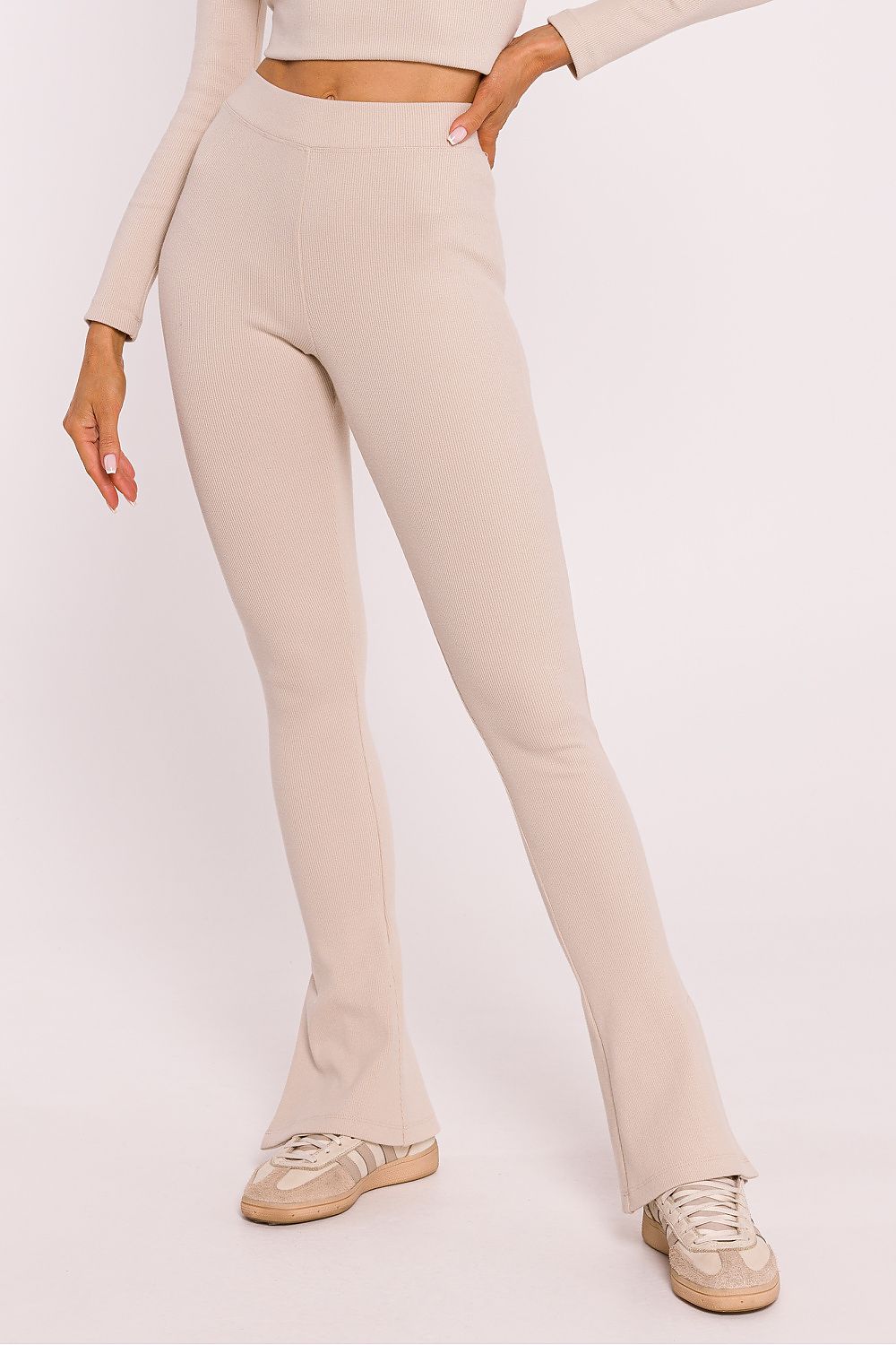 Moe Luxury Ribbed Cotton Knit Leggings with Stylish Side Slits, showcasing elegant design and perfect fit for everyday wear.