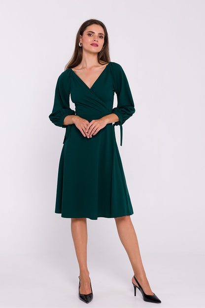 Stylove Romantic Knit Day Dress featuring a luxurious V-neckline and adjustable sleeves, perfect for elegant occasions.
