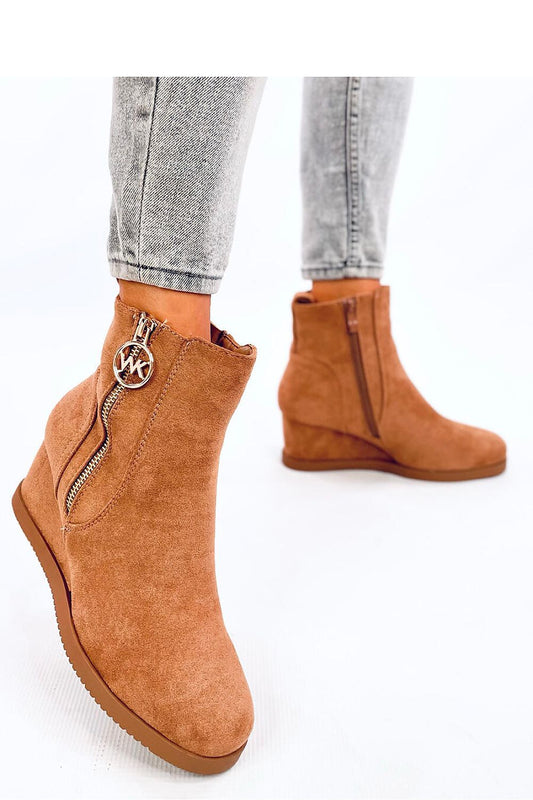 Elegant women's eco-suede buskin boots by Inello featuring a luxurious gold zipper, 6 cm heel, and soft fur lining, perfect for fashionable autumn and winter outings.