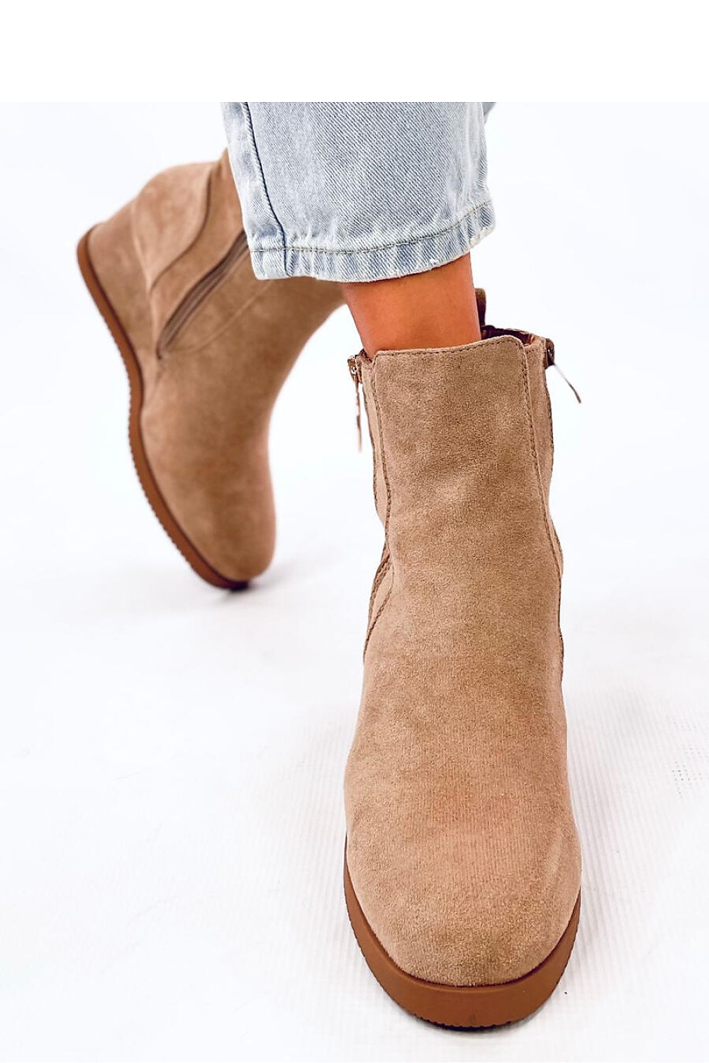Inello Women's Eco-Suede Buskin Boots featuring a 6 cm heel and a stunning gold zipper closure, perfect for elevating your style with luxurious comfort.