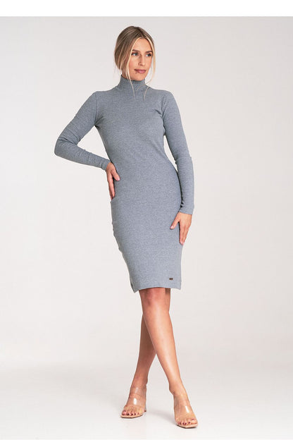 Back view of luxury daydress by Figl, revealing its tailored fit, stand-up collar, and long sleeves, combining classic style with modern sophistication.