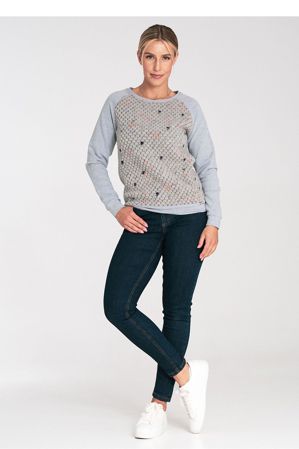 High-quality Figl blouse crafted from 98% cotton, adorned with a chic wool effect insert for a sophisticated look.