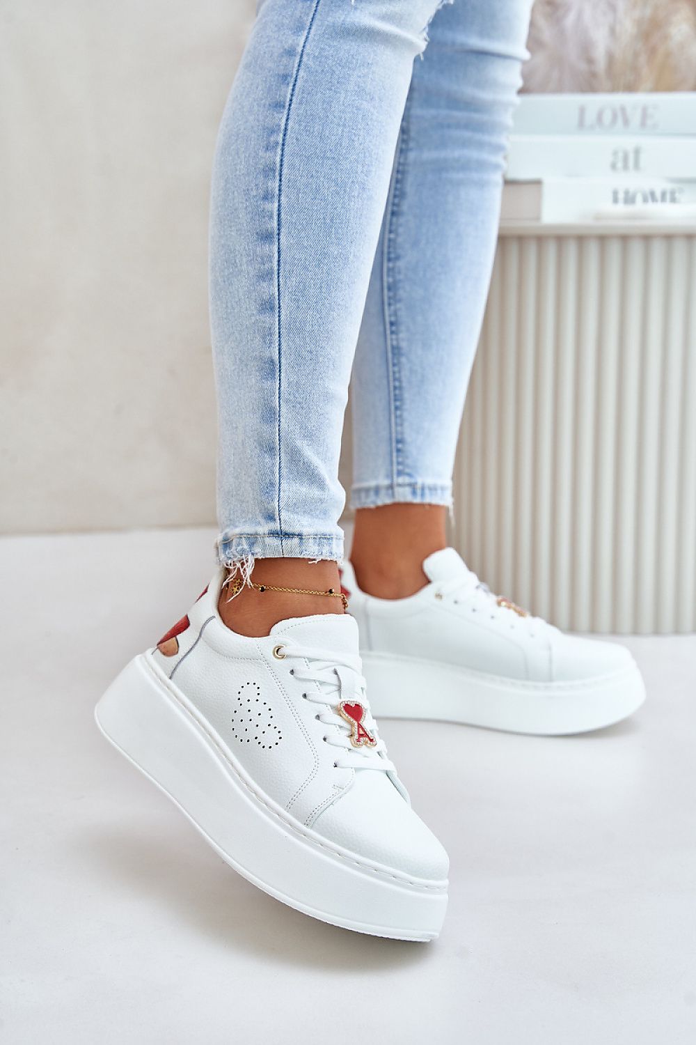 Elegant natural leather women's sneakers with tulip design by Step in Style, featuring a stylish platform height of 4cm.