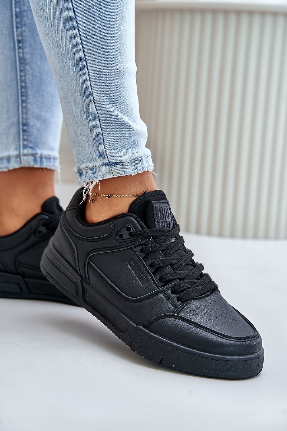 Big Star Women’s Eco Leather Sneakers showcasing the HI POLLY System insole, perfect blend of style and sustainability from Step in Style.