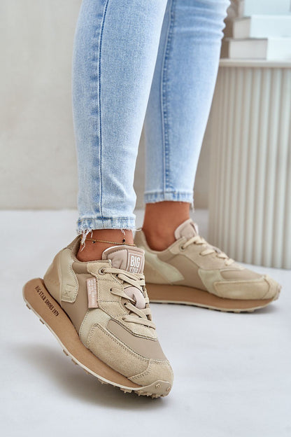 Big Star women's luxurious leather sneakers with a modern design, featuring a 2.5cm platform for stability, from the vendor Step in Style.