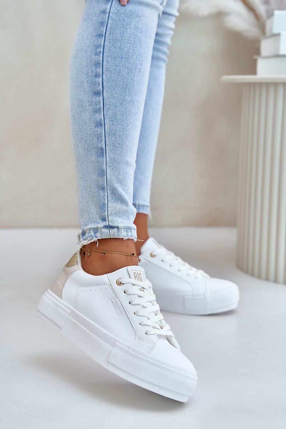 Luxury women's BIG STAR Eco Leather Platform Sneakers in warm autumn-winter style, showcasing their stylish design and 6.5cm height.