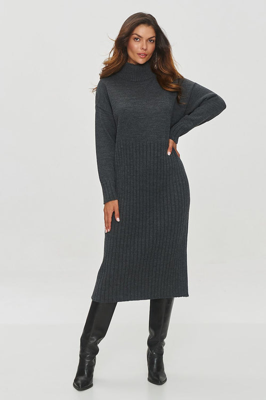 Elegantly designed Daydress by Makadamia, featuring a luxurious knitted texture and turtleneck, perfect for sophisticated winter styling.