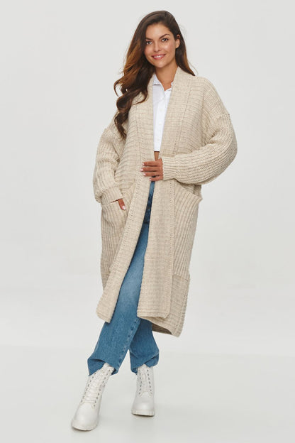 Stylish long cardigan by Makadamia featuring a ribbed weave, ideal for layering in colder weather, designed for a luxurious fit.
