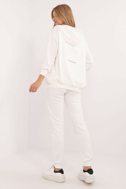 Luxurious women's casual sweatshirt set from Factory Price, including a zippered sweatshirt and high-rise pants for ultimate comfort.