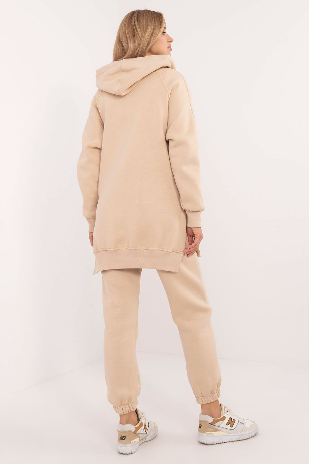 Luxurious women's sweatshirt from the warmed casual set with press stud fastening, hood, and kangaroo pocket - Factory Price.
