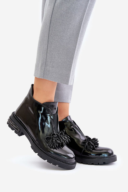 Elegant natural leather low boots featuring a stylish zipper, crafted for warmth and comfort, designed by Step in Style, available in sizes EU 36-40.