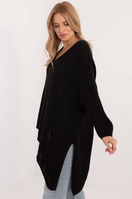 Chic and versatile Och Bella Women's Sweater with asymmetrical hem, made from high-quality materials for a luxurious feel.