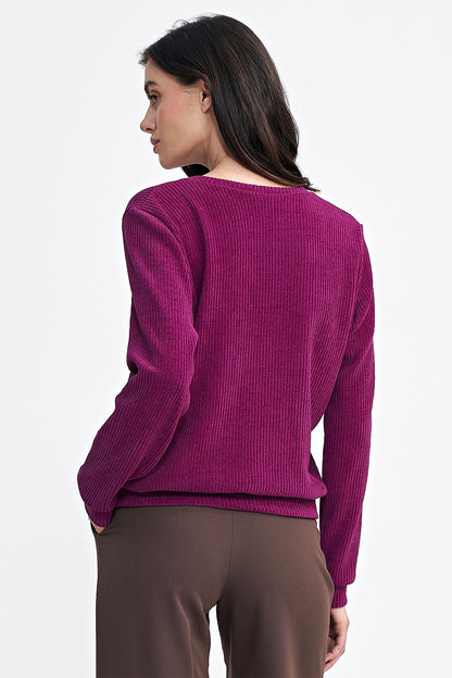 Sophisticated Nife women's blouse displaying a classic ribbed knit design, ideal for a chic wardrobe.