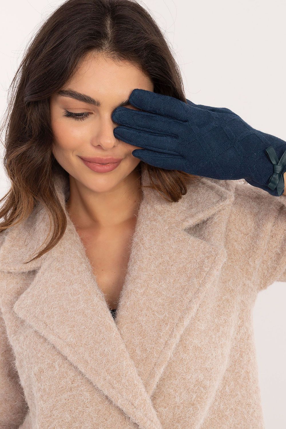 Elegant women's gloves by AT featuring decorative bows, crafted from warm material with touchscreen fingertip for convenience.