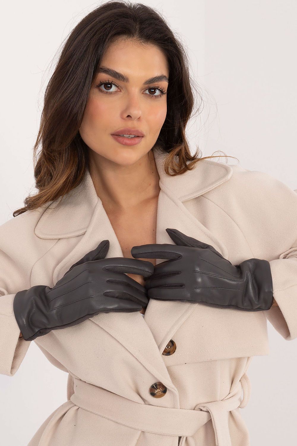 Elegant insulated gloves for women by AT, designed with eco-friendly leather and delicate flower embroidery.