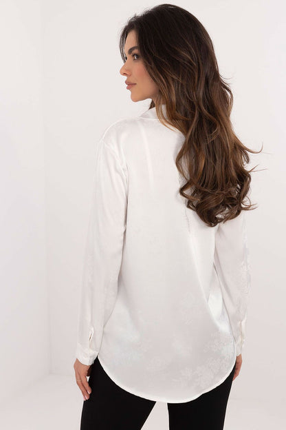 Italy Moda's versatile long sleeve shirt with embroidered floral accents, designed for elegance in every occasion.