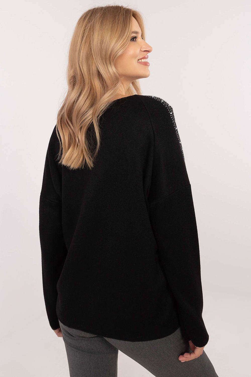 Stylish women's rhinestone sweater by Italy Moda, highlighting decorative rhinestones on the shoulders, ideal for formal meetings and office environments.