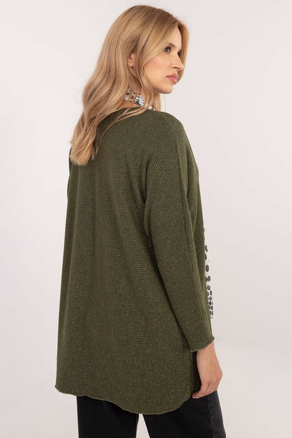 Sophisticated women's sweater with shiny thread from Italy Moda, ideal for versatile styling in everyday and special occasions.