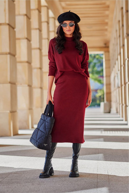 Carmen Midi Skirt by Roco Fashion showcasing its elegant tube cut and warm knitted fabric, perfect for autumn styling.