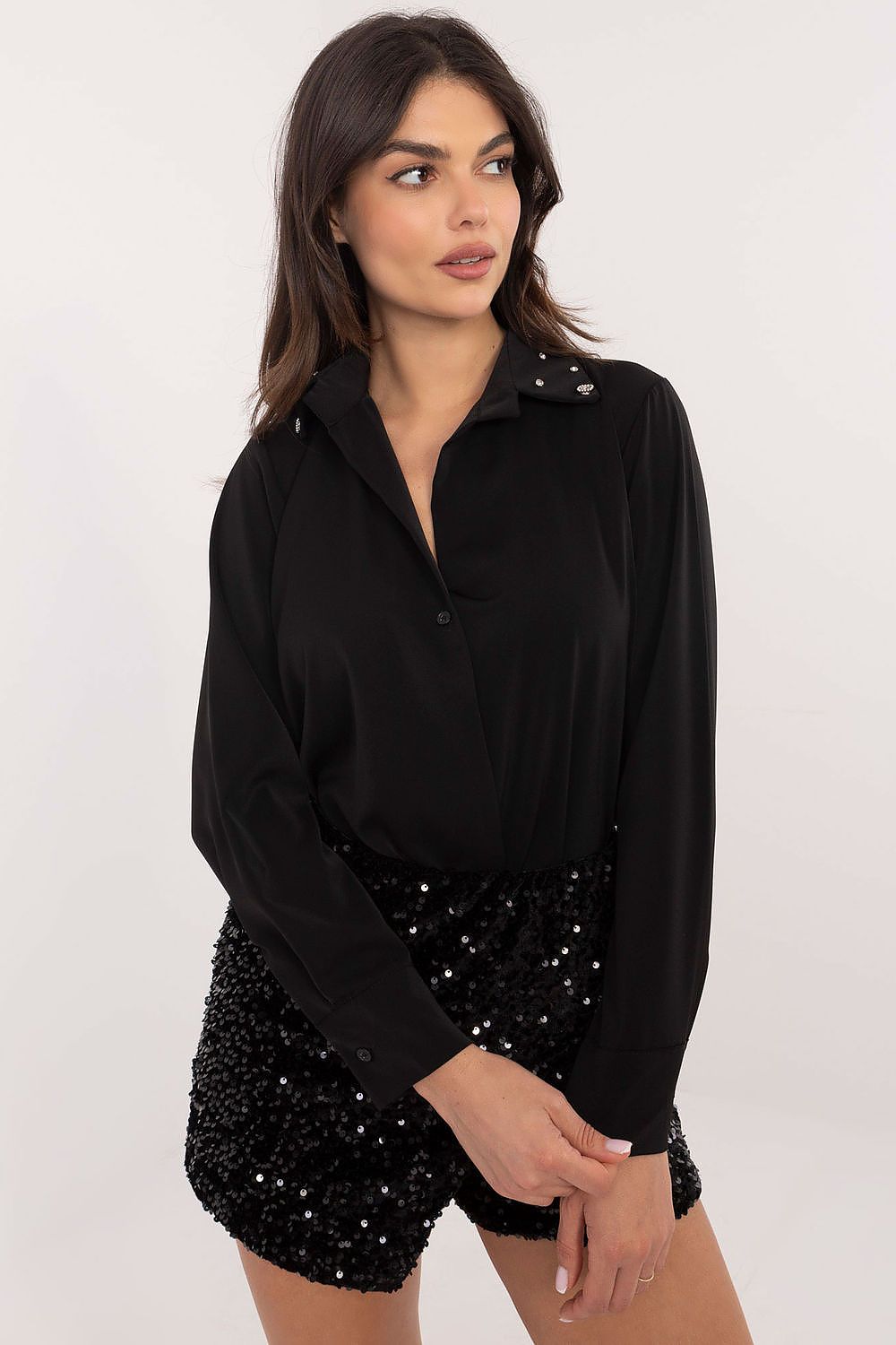 Luxurious polyester and viscose blend long sleeve shirt by Italy Moda, showcasing an elegant design suitable for various occasions.