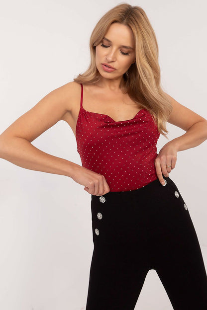 Model wearing the stylish Italy Moda top with adjustable straps, perfect for both casual and elegant occasions.