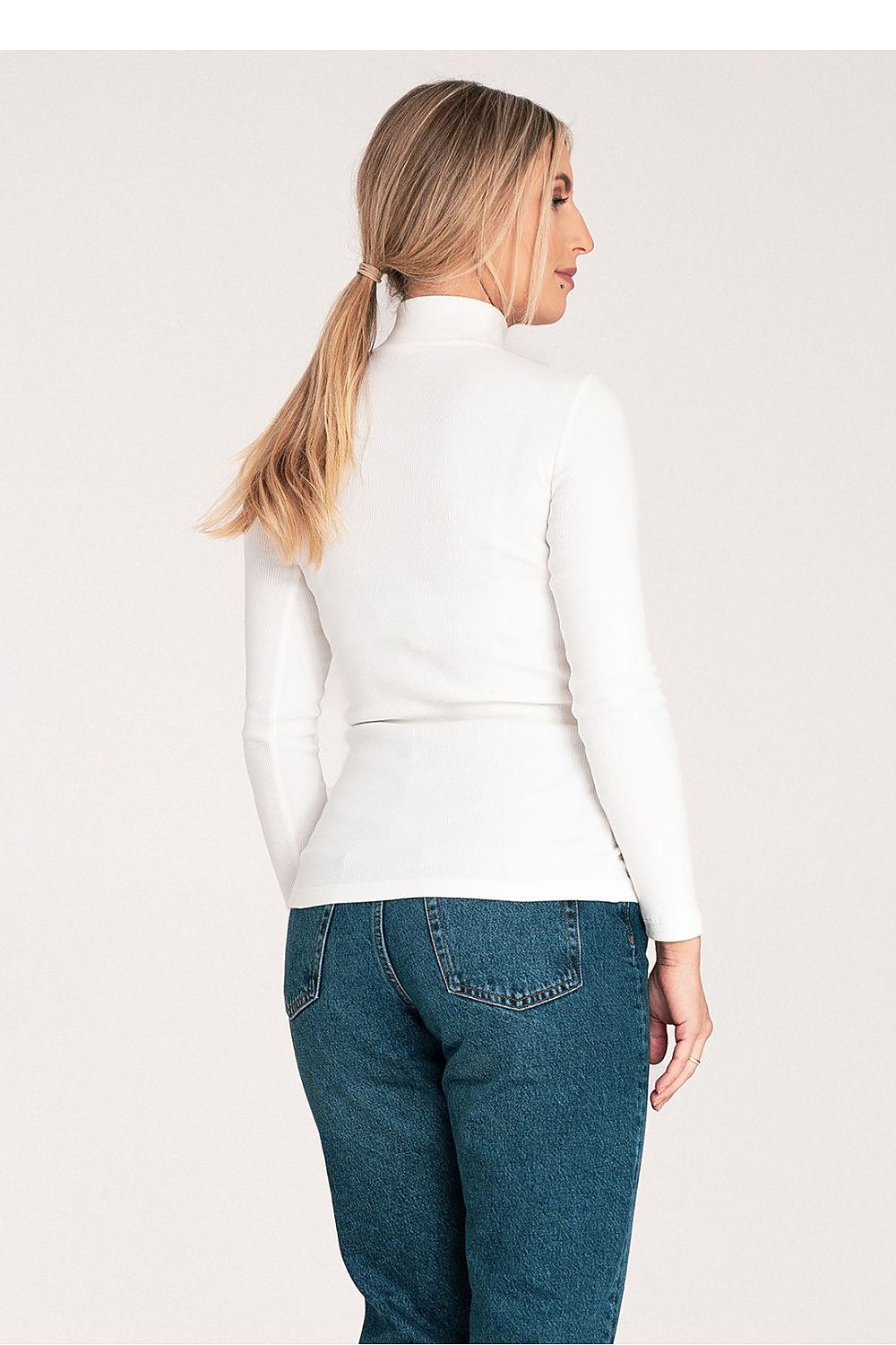 Luxury cotton turtleneck by Figl, featuring a classic long sleeve design and lightly ribbed texture.