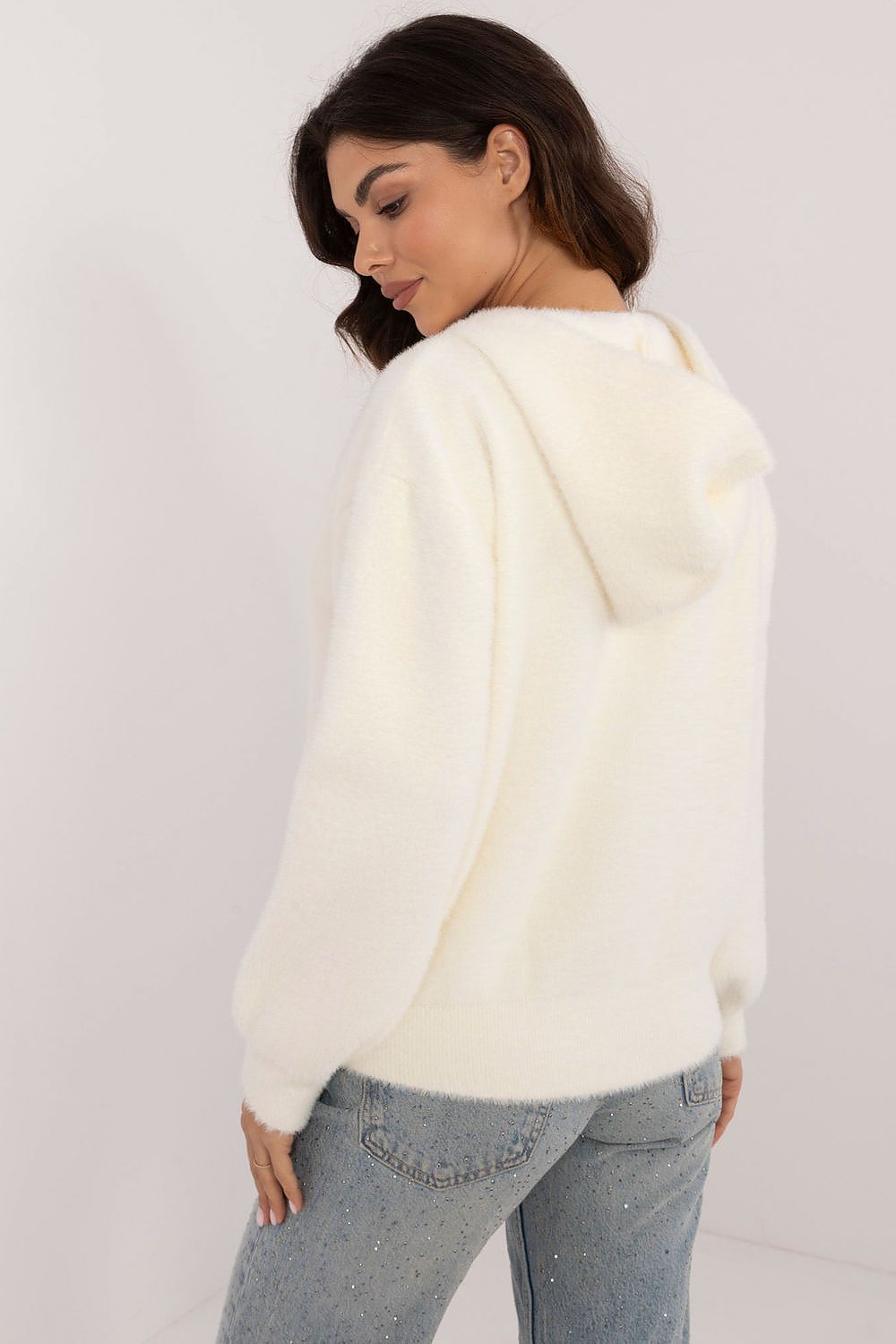 Sophisticated women's jacket from MBM, showcasing a blend of angora and wool for warmth and style.