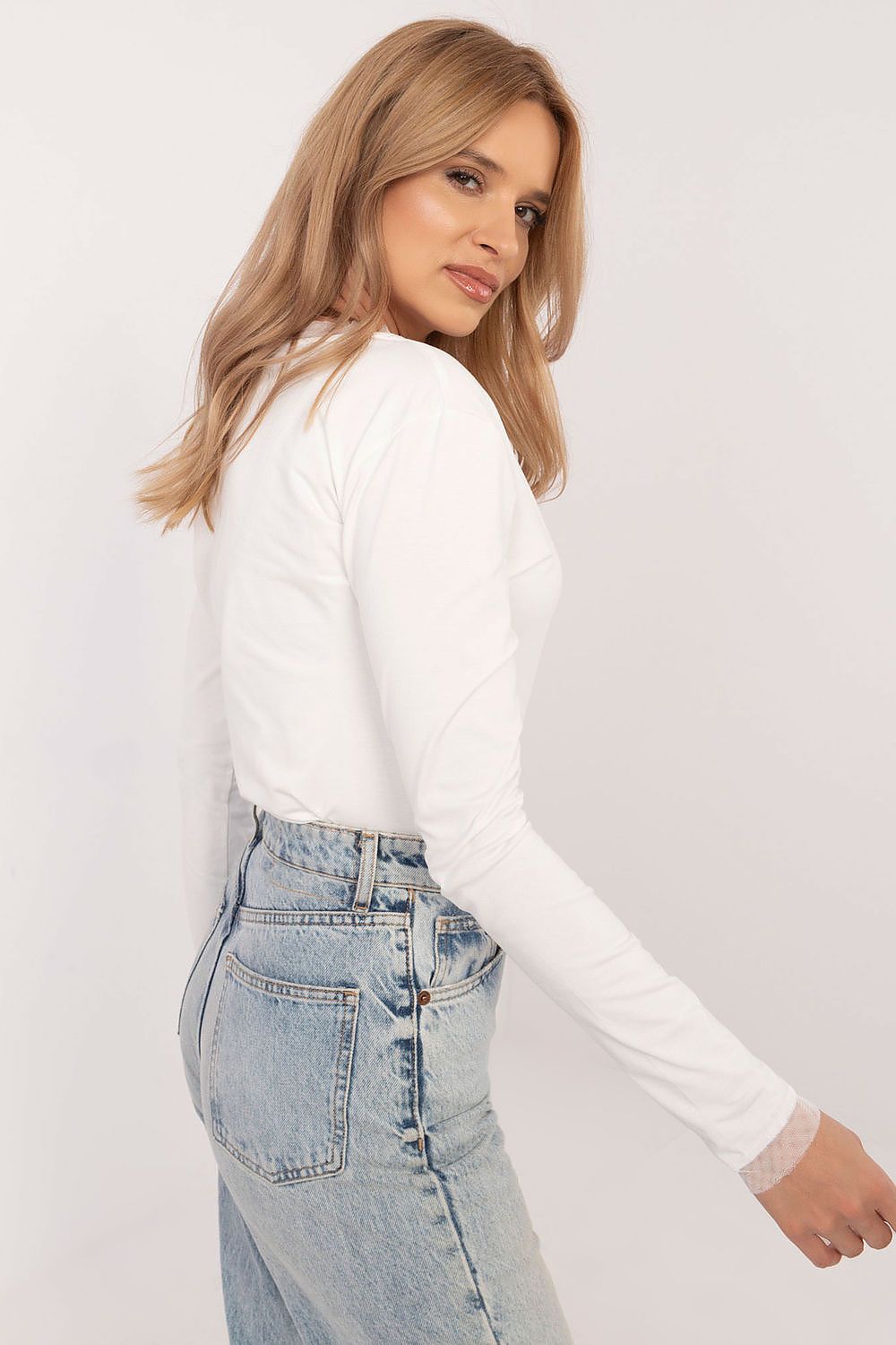 Chic casual women's blouse in sizes S to XL, designed with embroidery and made from soft cotton blend by Factory Price.