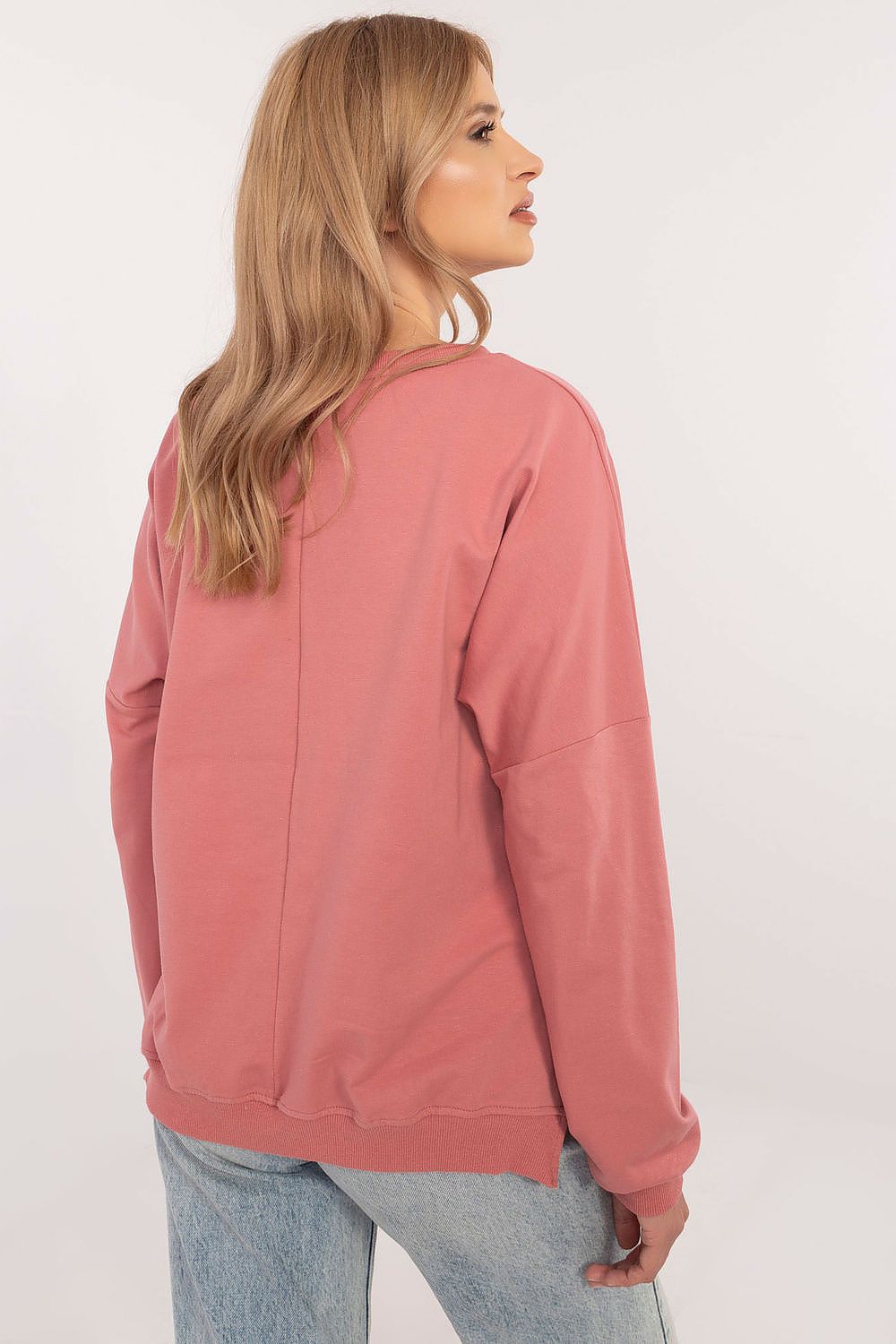 Sophisticated casual women's sweatshirt from Factory Price, designed with a unique rhinestone accent on soft breathable fabric, ideal for everyday elegance.