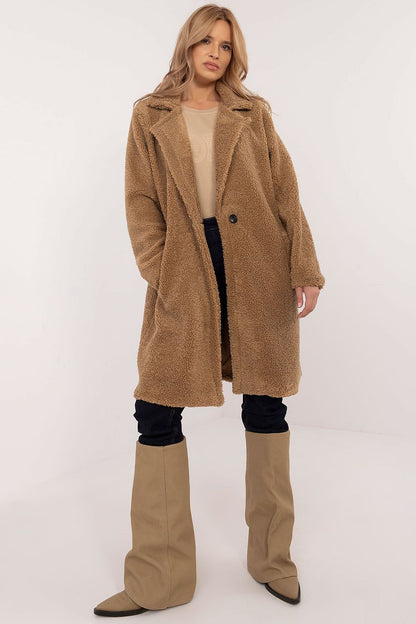 Elegant winter coat by Italy Moda showcasing its classic pre-knee length design, perfect for sophisticated everyday wear in cooler weather.