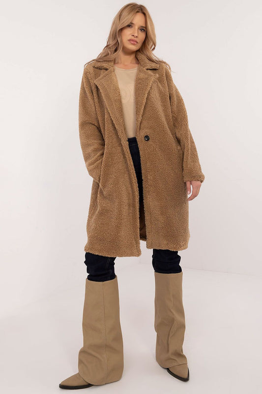 Elegant winter coat by Italy Moda showcasing its classic pre-knee length design, perfect for sophisticated everyday wear in cooler weather.