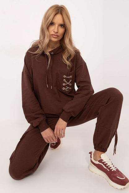Chic women's tracksuit set by Factory Price, showcasing a round neckline sweatshirt with trendy chain pocket and high-waisted pants.