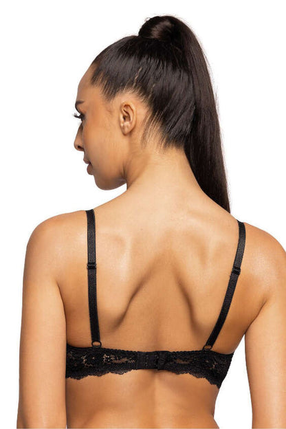 Niki sexy push-up bra by Mat displayed in various sizes, highlighting adjustable straps and elegant lace detail for a sophisticated look.