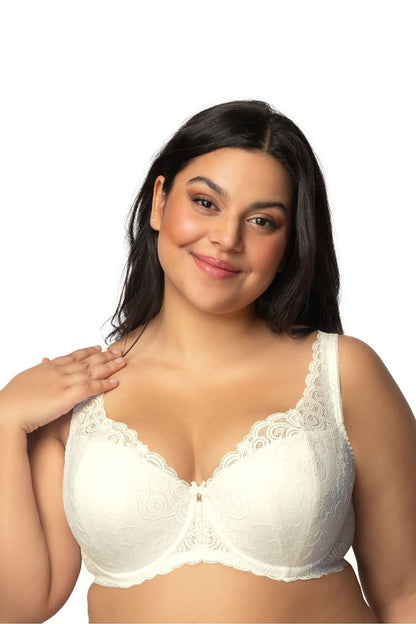 Luxurious black lace padded bra from Mat, elegantly designed for sizes EU 65G to EU 110E, showcasing exquisite cleavage enhancement and refined craftsmanship.