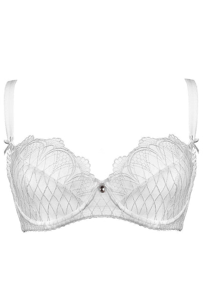 Luxury white seductive lingerie by Mat featuring soft cups, elegant embroidery, and adjustable straps, designed for sizes EU 65D to 95G.