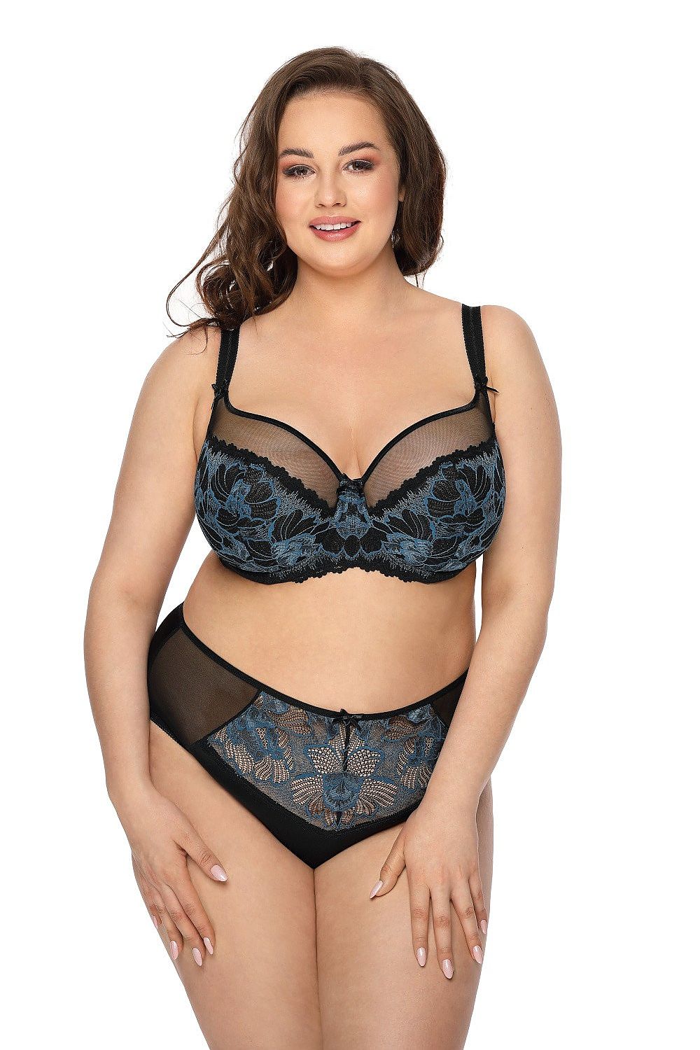 Mat Women's Elegant Angel Bra, showcasing an exquisite lace and mesh blend with adjustable straps in sizes EU 65D to EU 95F.