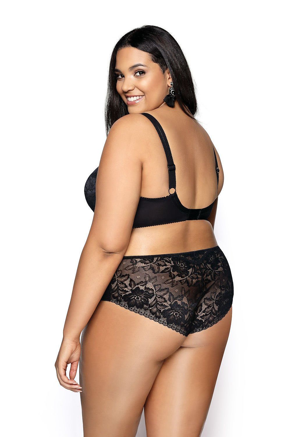 Luxurious Hannah Panties by Mat, featuring elegant black lace and a tricot knit insert, perfect for sizes EU 36-46 and US 4-14.