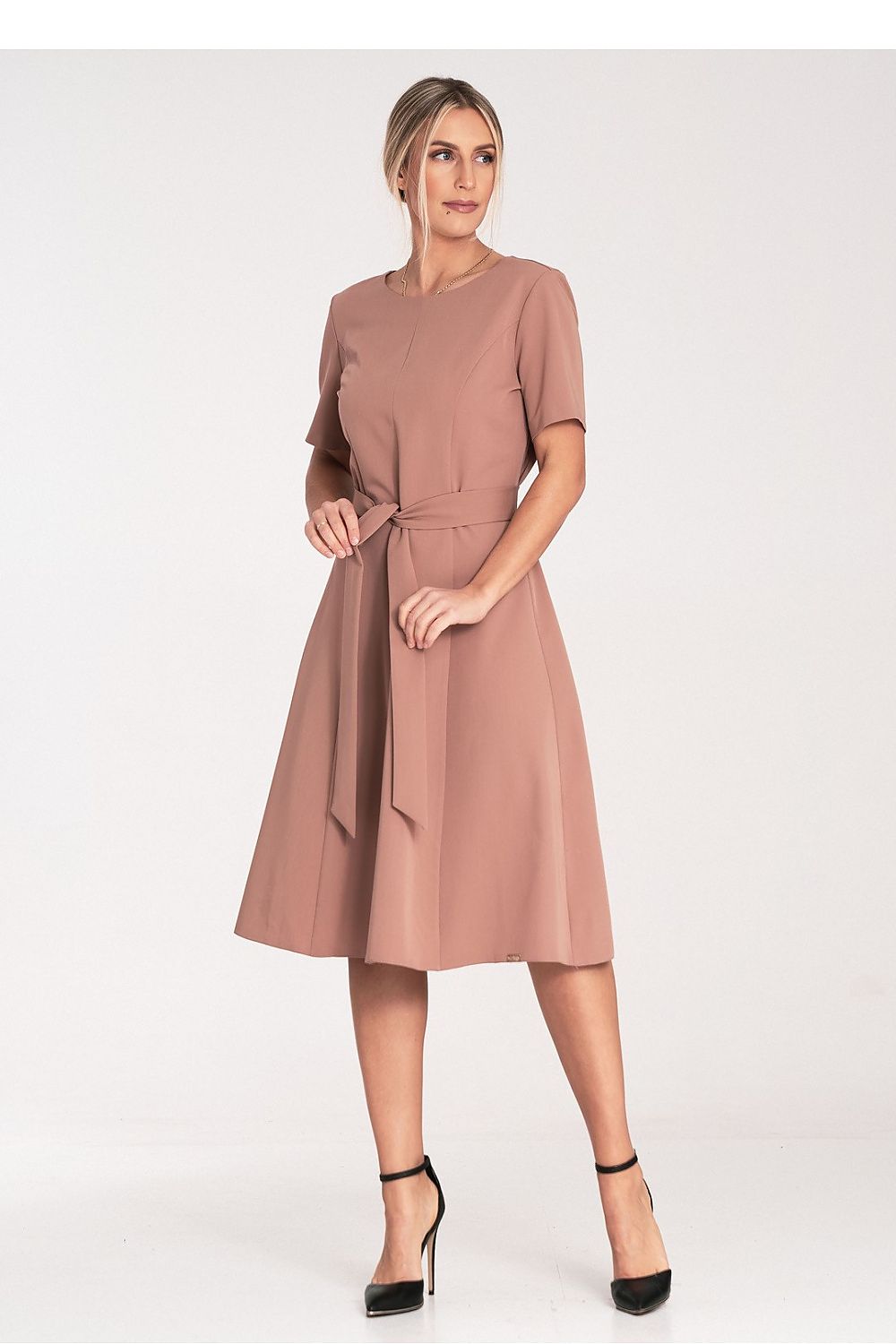 Elegant Figl classic midi dress with pleats, boat neckline, and belt, perfect for a luxurious and chic appearance.