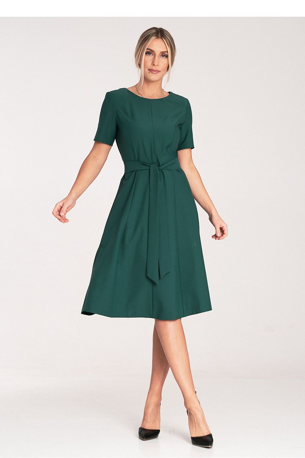 Back view of the Figl classic midi dress with hidden zipper and fabric belt, illustrating a refined elegant style.