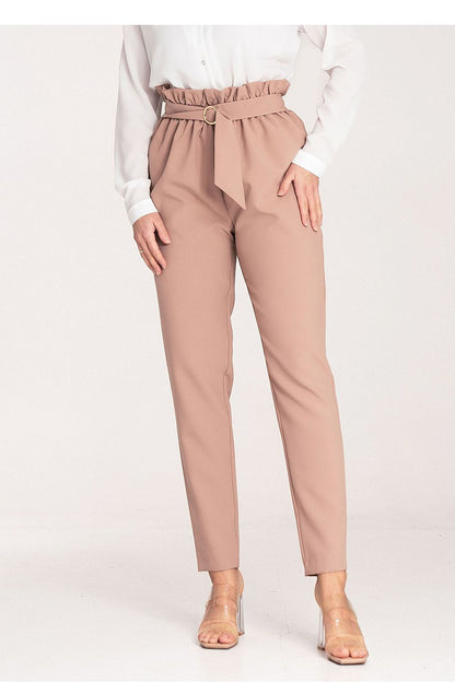 Women's elegant Figl trousers in a pleated design, featuring an elastic waistband and gold buckle, ideal for stylish casual or dressy wear.
