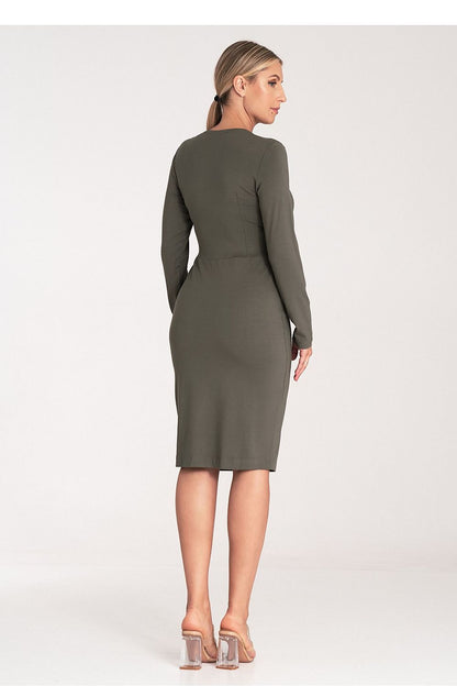 Elegant Figl dress featuring a stylish V-neckline and sophisticated long sleeve design, ideal for chic occasions.