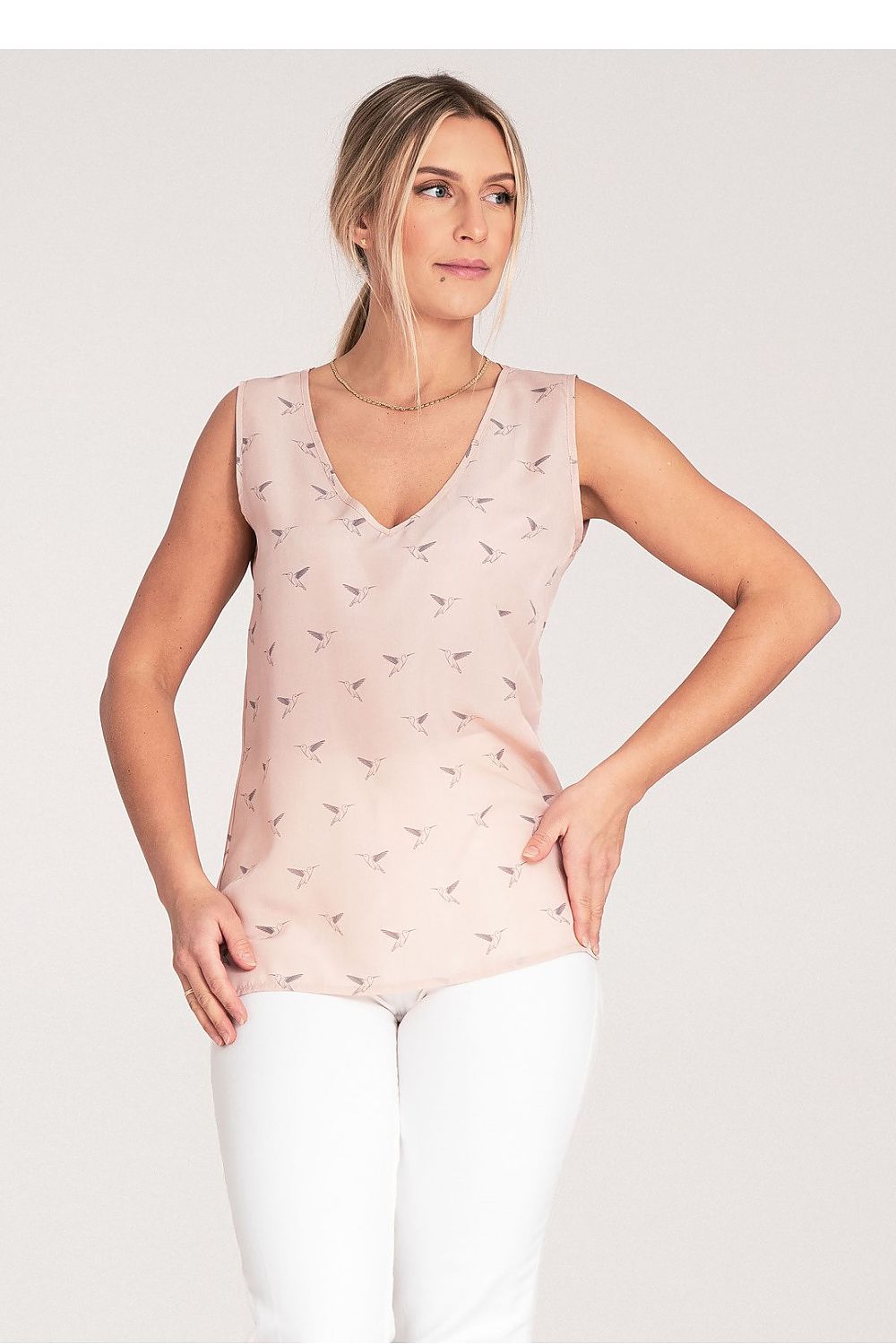 Refined Figl Women's blouse featuring a rounded heart neckline and thick shoulder straps, crafted for versatility and comfort in a luxe style.