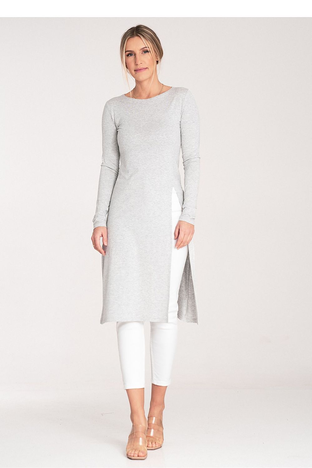 Elegant Figl long sleeve tunic dress showcasing a stylish side slit, perfect for sophisticated occasions.