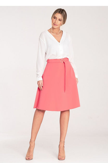 Chic Figl knee-length flared skirt with practical side pockets, perfect for stylish and modern women's fashion.